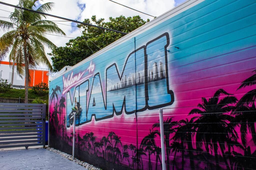 Unique Miami Art Escape W/ Hottub, Arcade & Murals Exterior photo